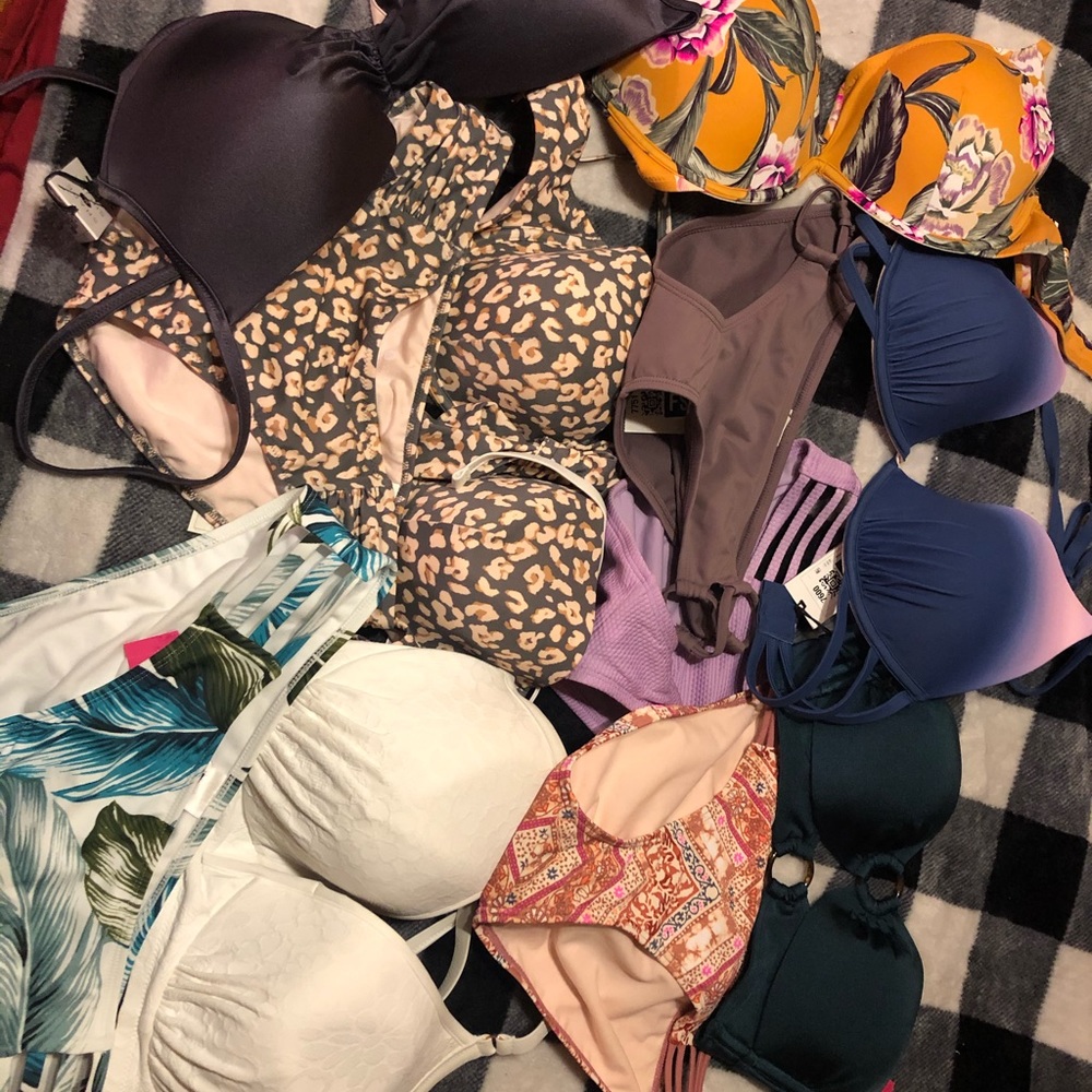 Bikinis .  Assorted.